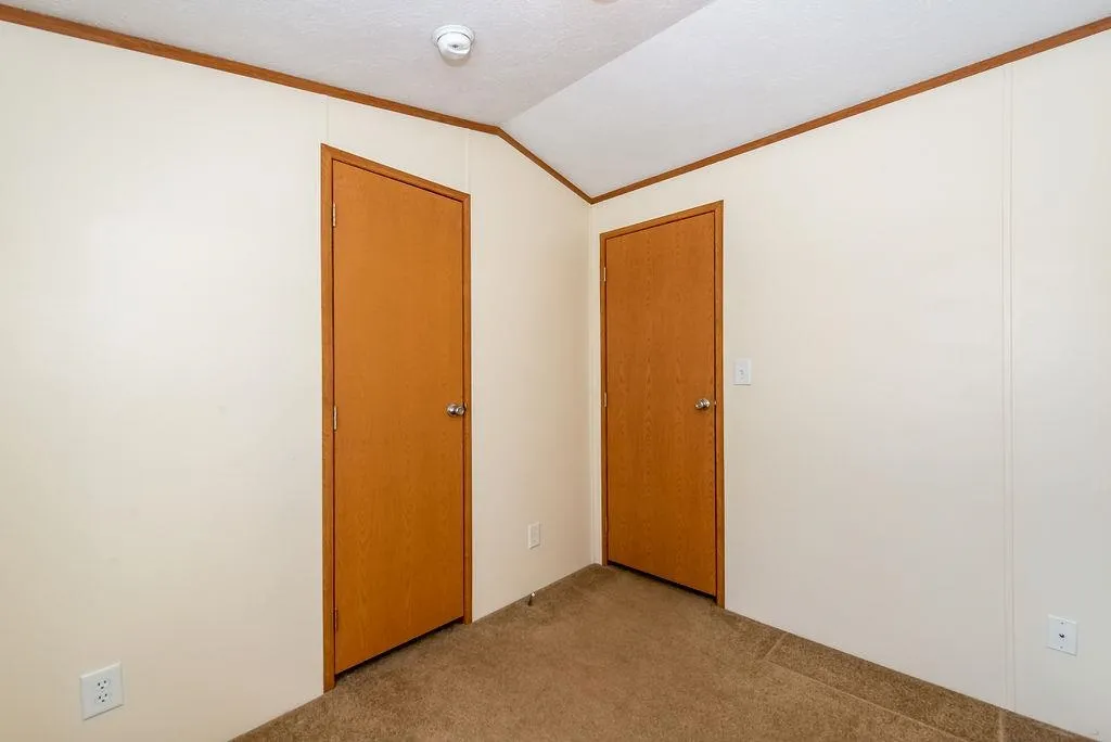 1 S Dewberry Lane Rochester NH 03867