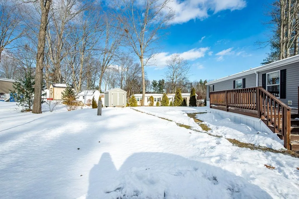 1 S Dewberry Lane Rochester NH 03867