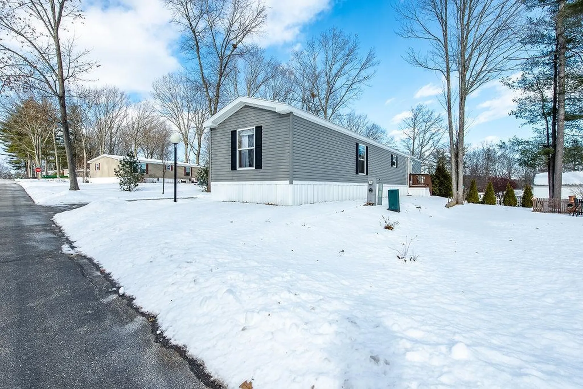 1 S Dewberry Lane Rochester NH 03867