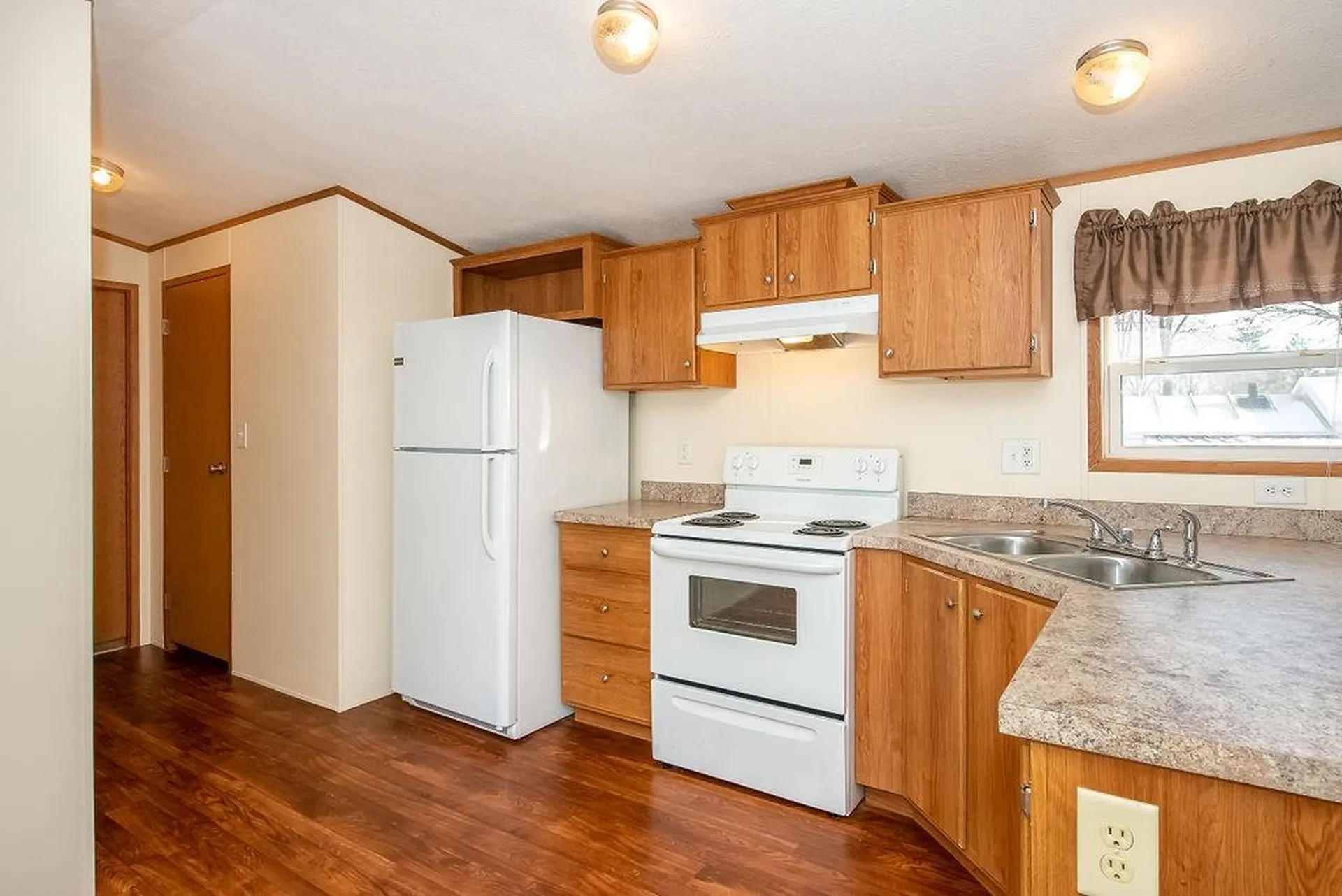 1 S Dewberry Lane Rochester NH 03867