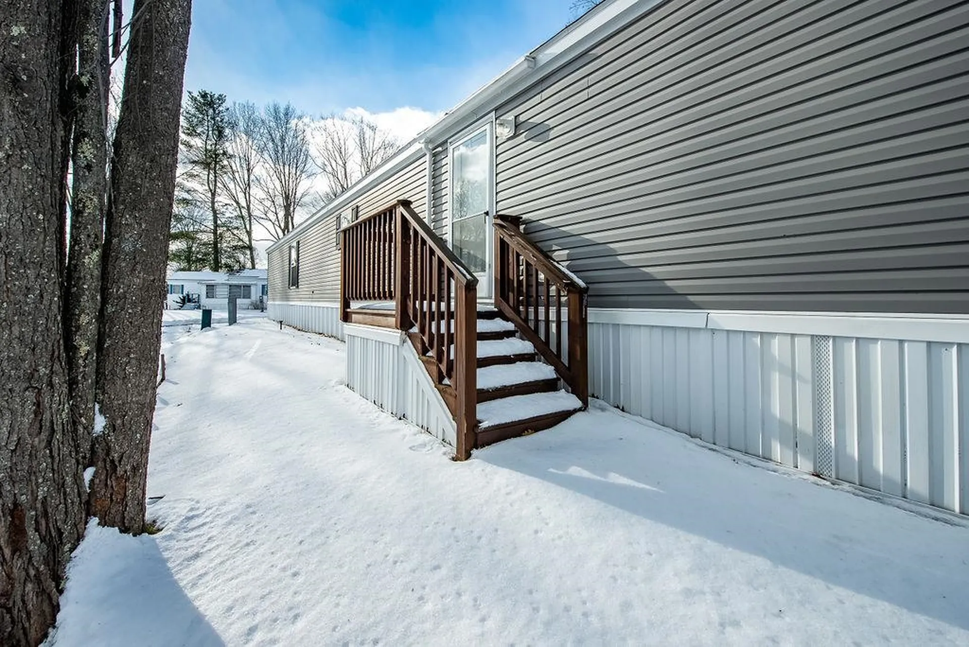 1 S Dewberry Lane Rochester NH 03867