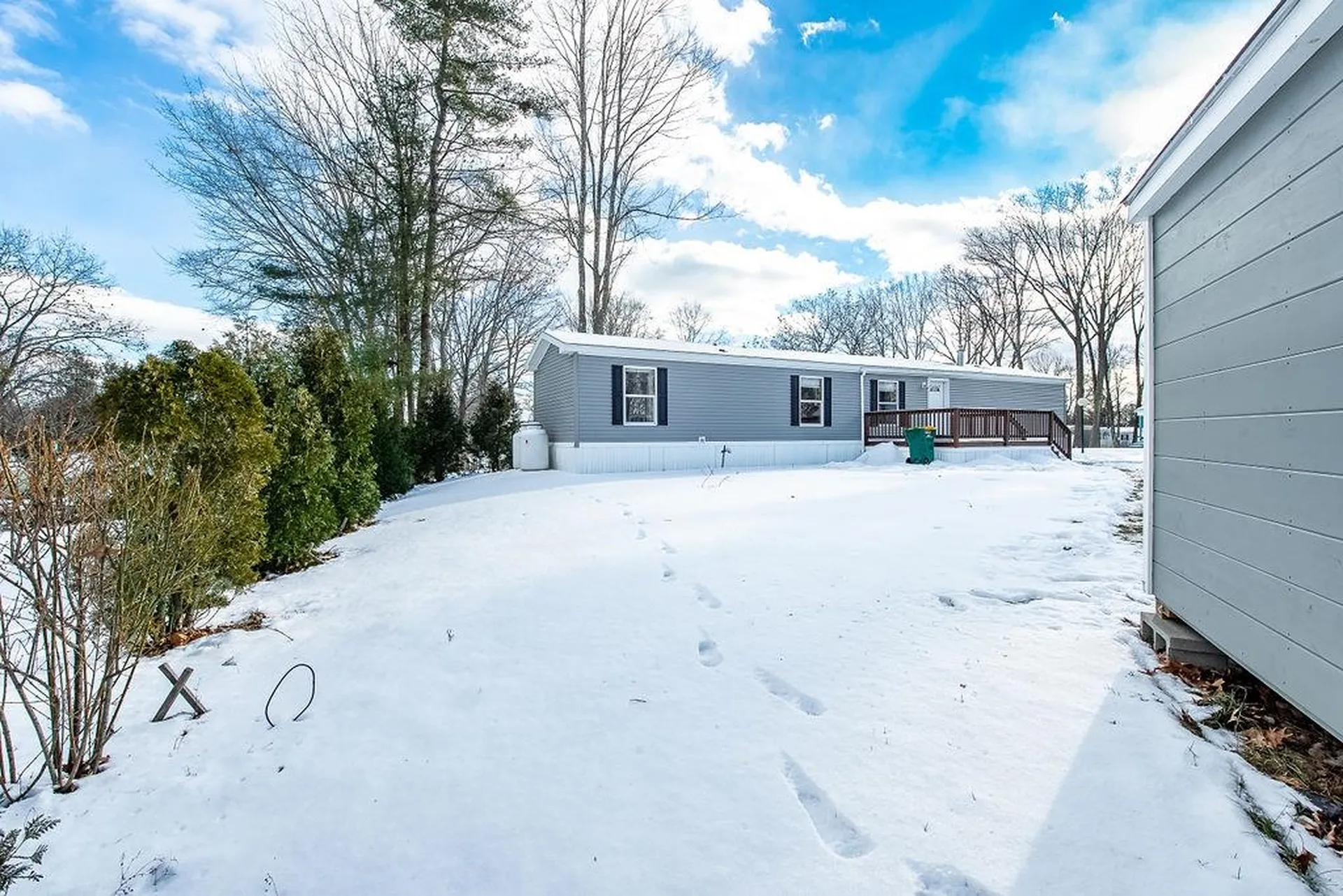 1 S Dewberry Lane Rochester NH 03867