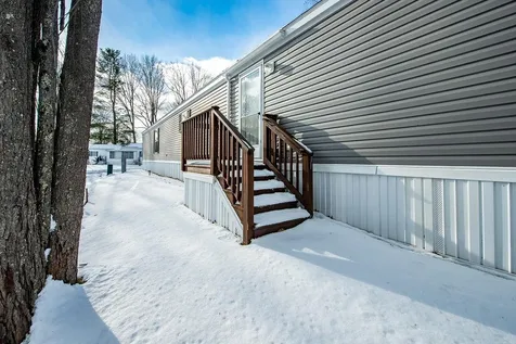 1 S Dewberry Lane Rochester NH 03867