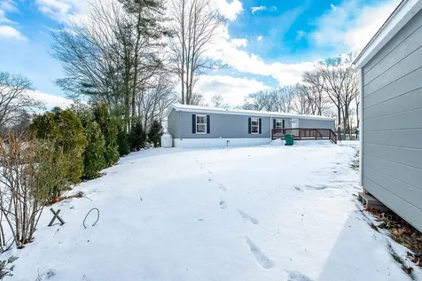 1 S Dewberry Lane Rochester NH 03867