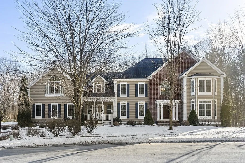 7 Ludlow Road Windham NH 03087