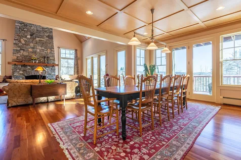 17 Titcomb Lane Ludlow VT 05149