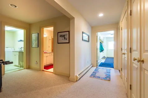17 Titcomb Lane Ludlow VT 05149