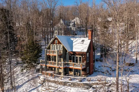 17 Titcomb Lane Ludlow VT 05149