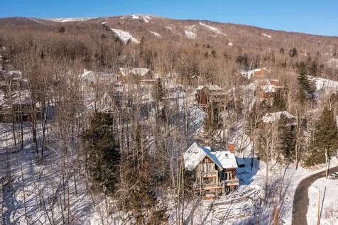 17 Titcomb Lane Ludlow VT 05149