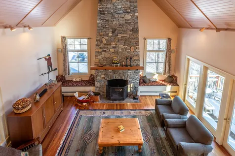 17 Titcomb Lane Ludlow VT 05149