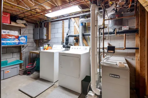 82 Pinecrest Drive Essex VT 05452