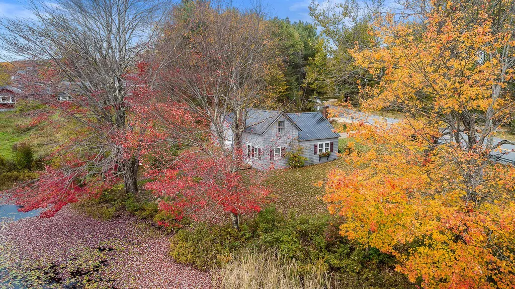 713 Route 10 Marlow NH 03456