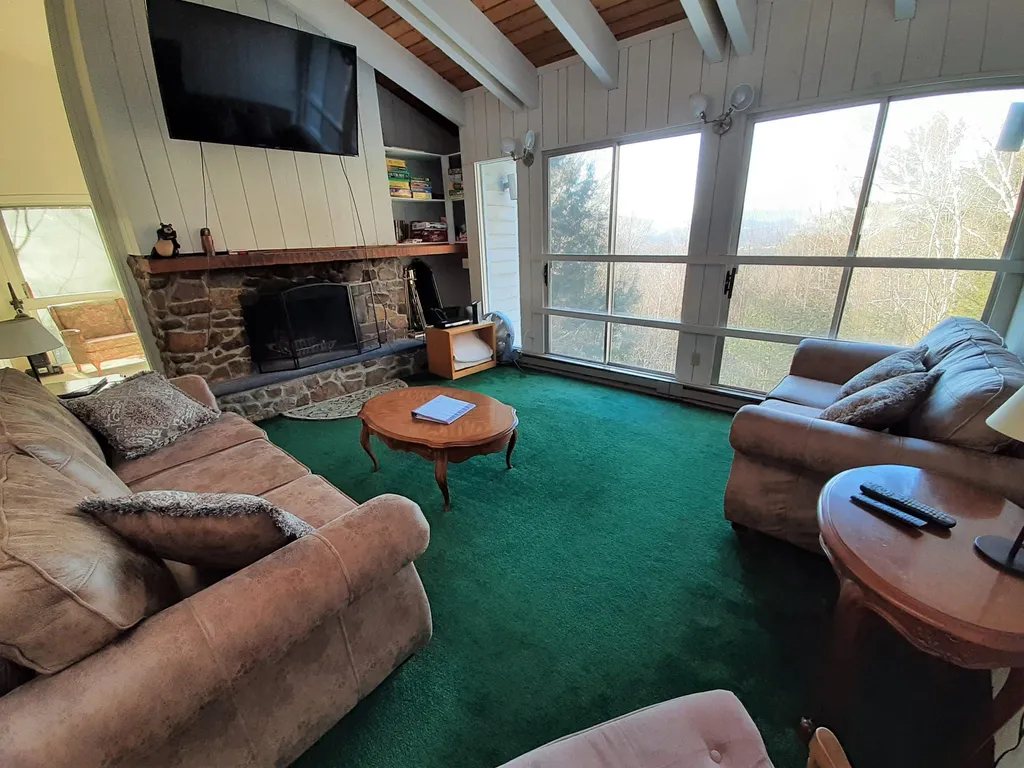20 Mclaren Drive Campton NH 03223