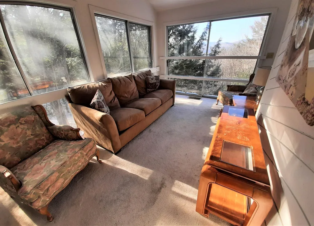 20 Mclaren Drive Campton NH 03223