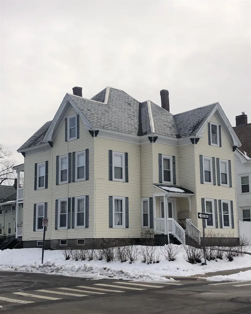 673 Pine Street Manchester NH 03104