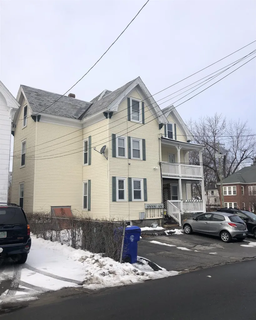 673 Pine Street Manchester NH 03104