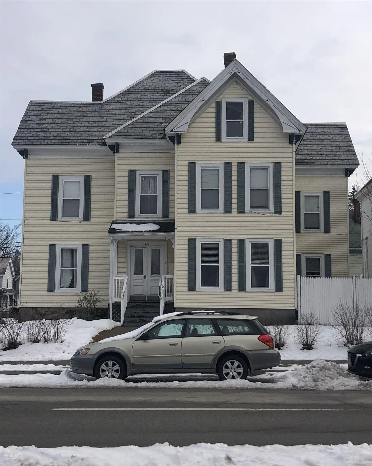 673 Pine Street Manchester NH 03104