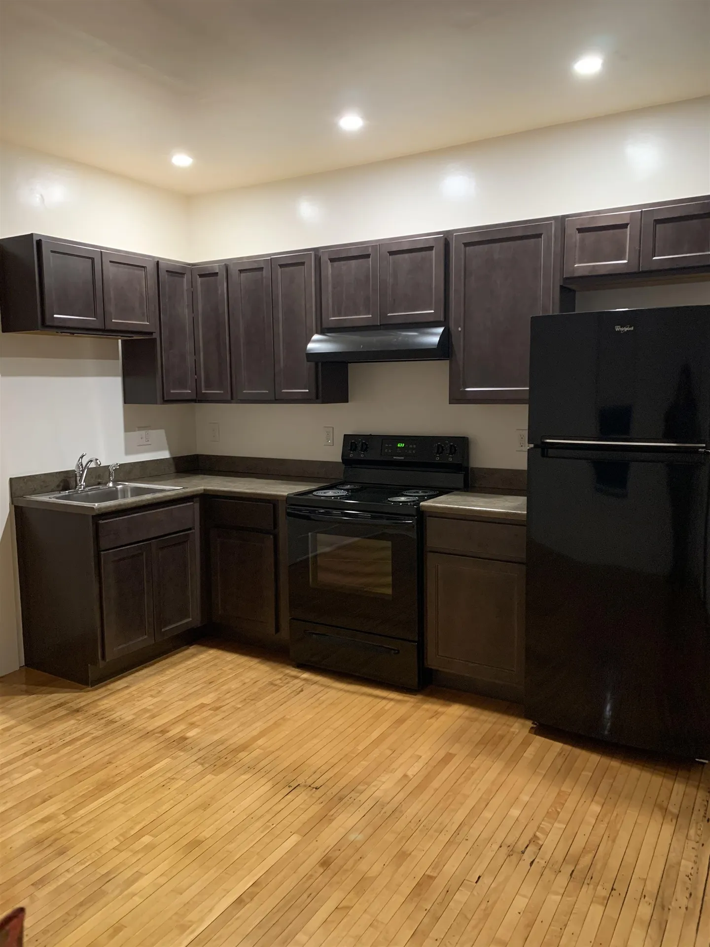 673 Pine Street Manchester NH 03104