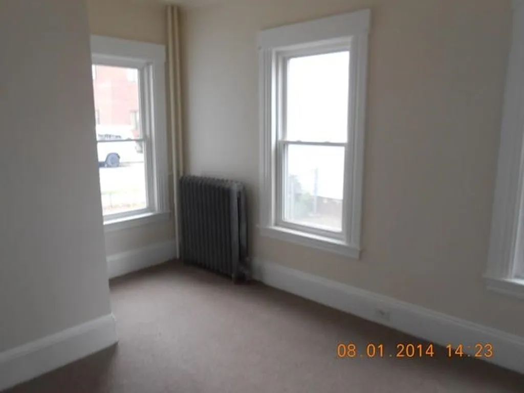 114 School Street Manchester NH 03102