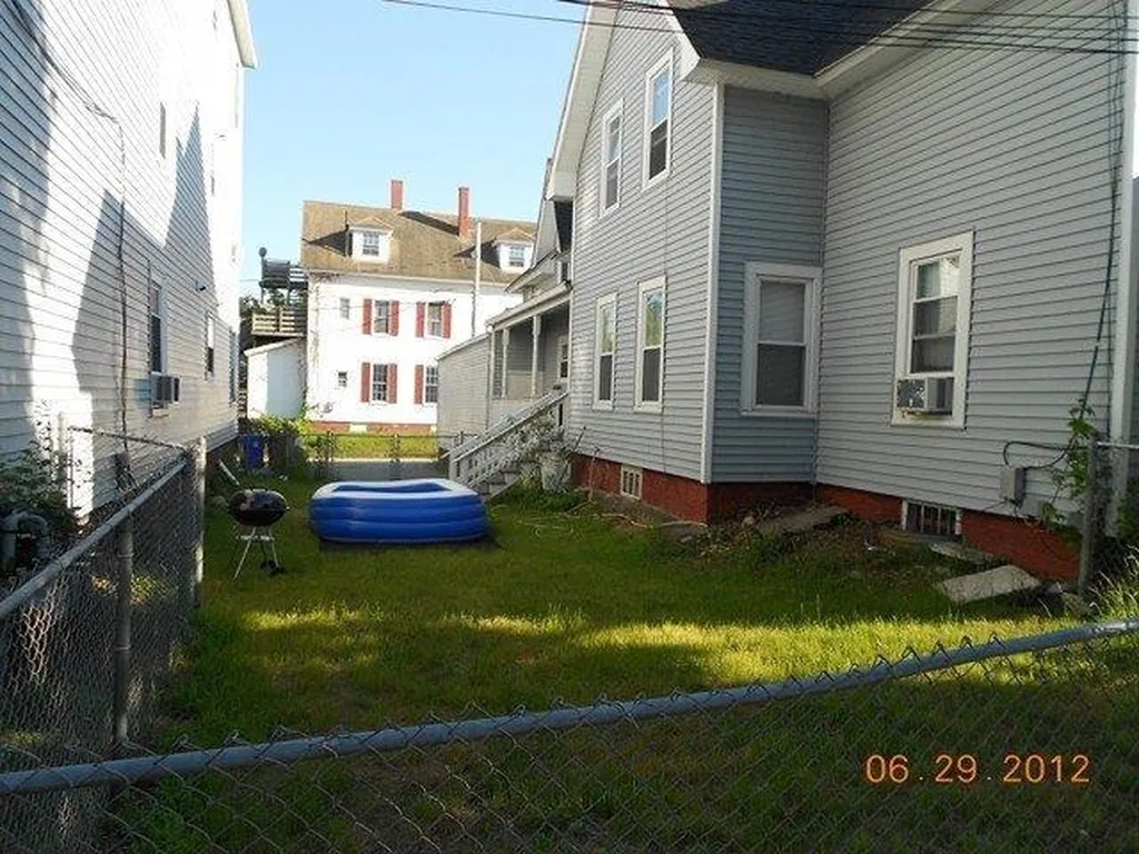 114 School Street Manchester NH 03102