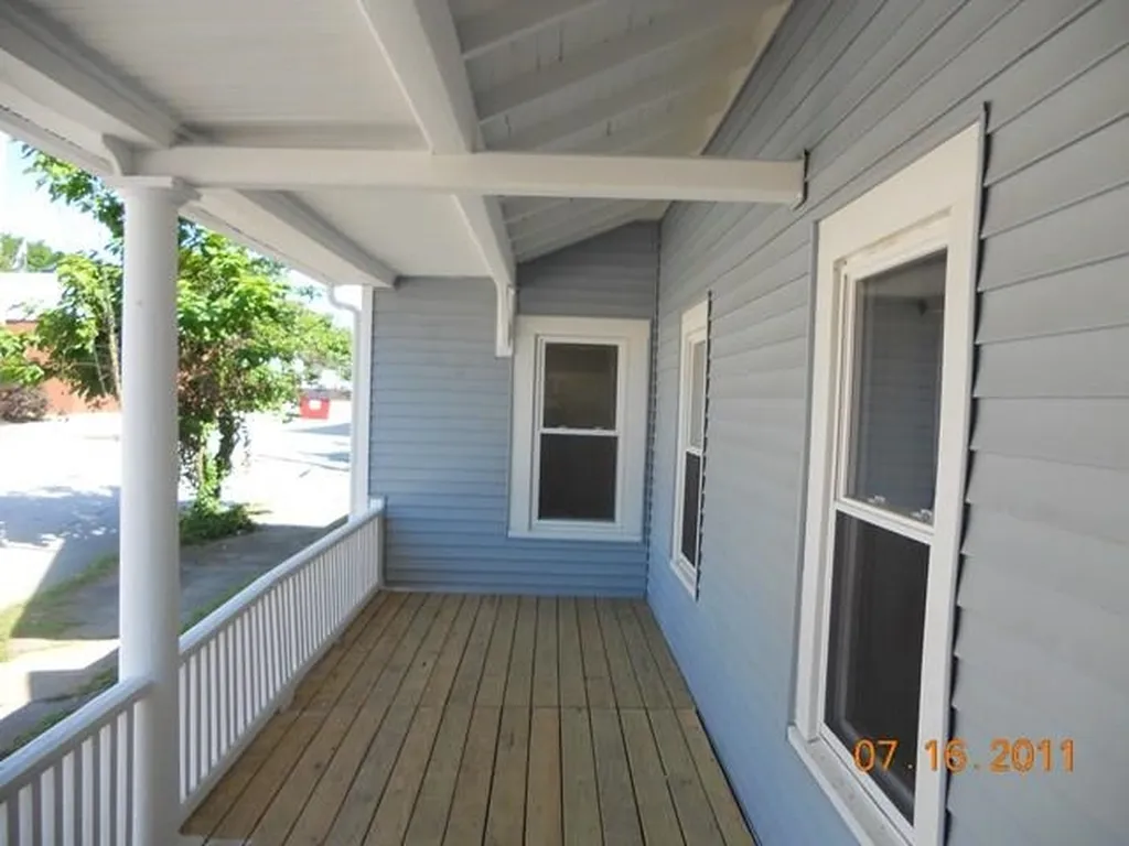 114 School Street Manchester NH 03102