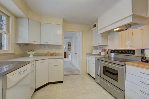 15 South Road Rye NH 03871