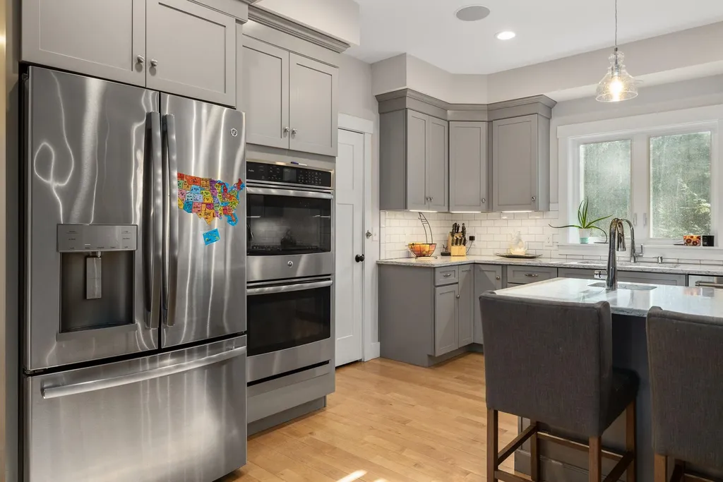 44 Labrador Drive Dover NH 03820