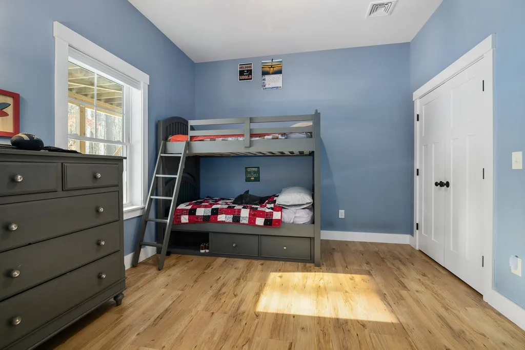 44 Labrador Drive Dover NH 03820