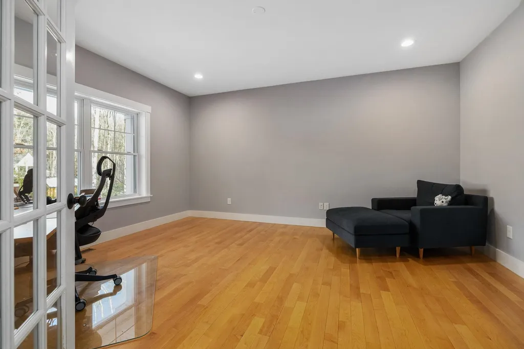 44 Labrador Drive Dover NH 03820
