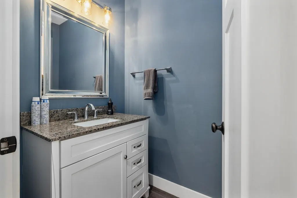 44 Labrador Drive Dover NH 03820