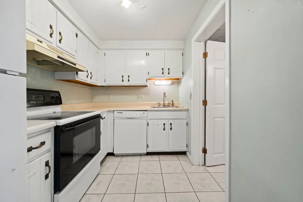 6a East Ridge Road Merrimack NH 03054