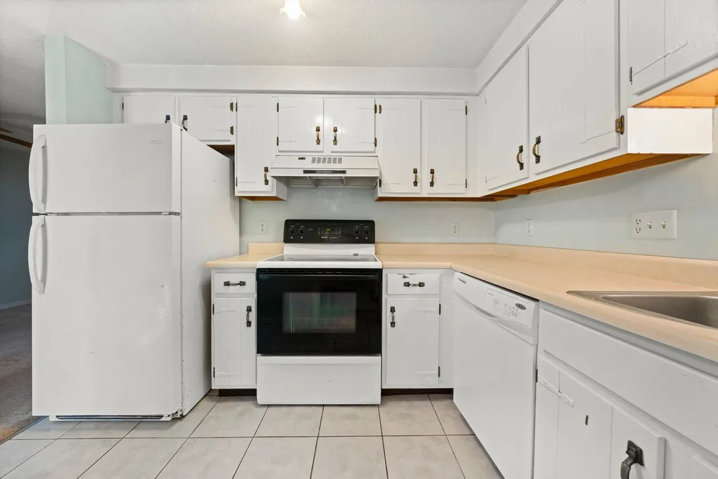 6a East Ridge Road Merrimack NH 03054