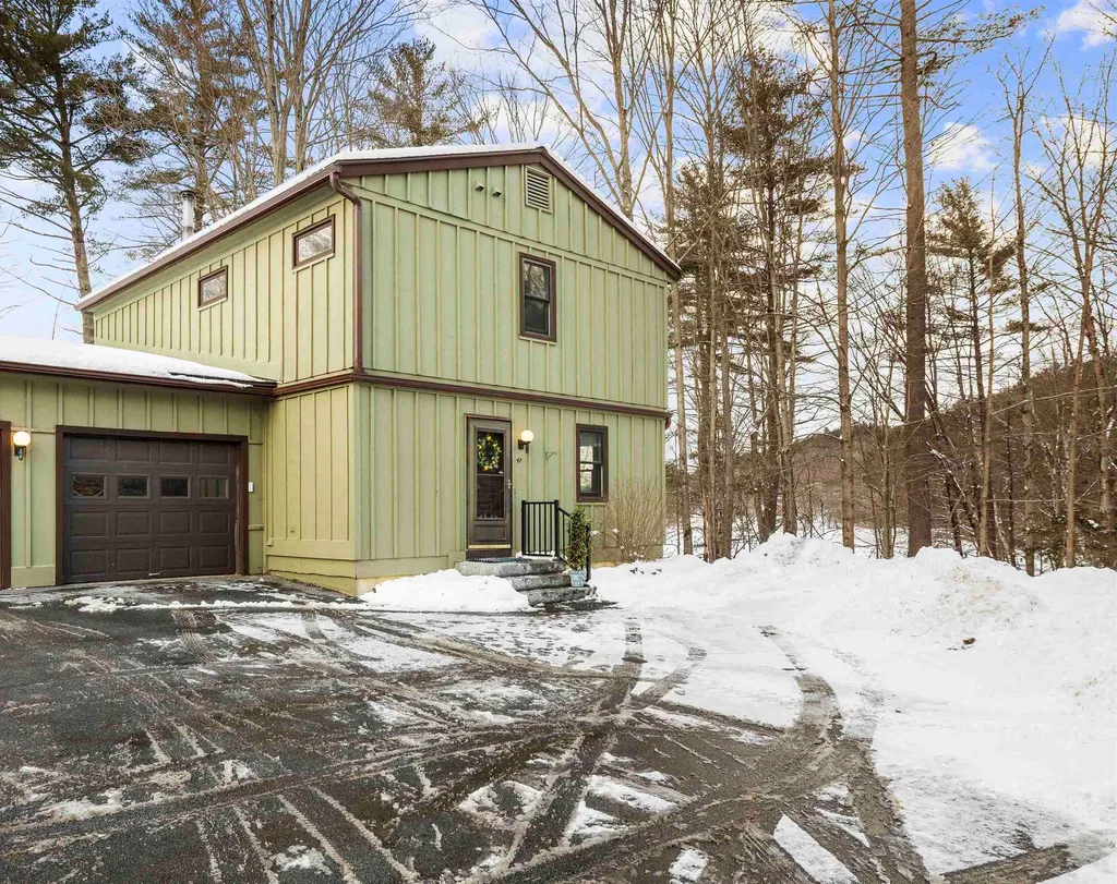 23 Pleasant Street Lebanon NH 03784