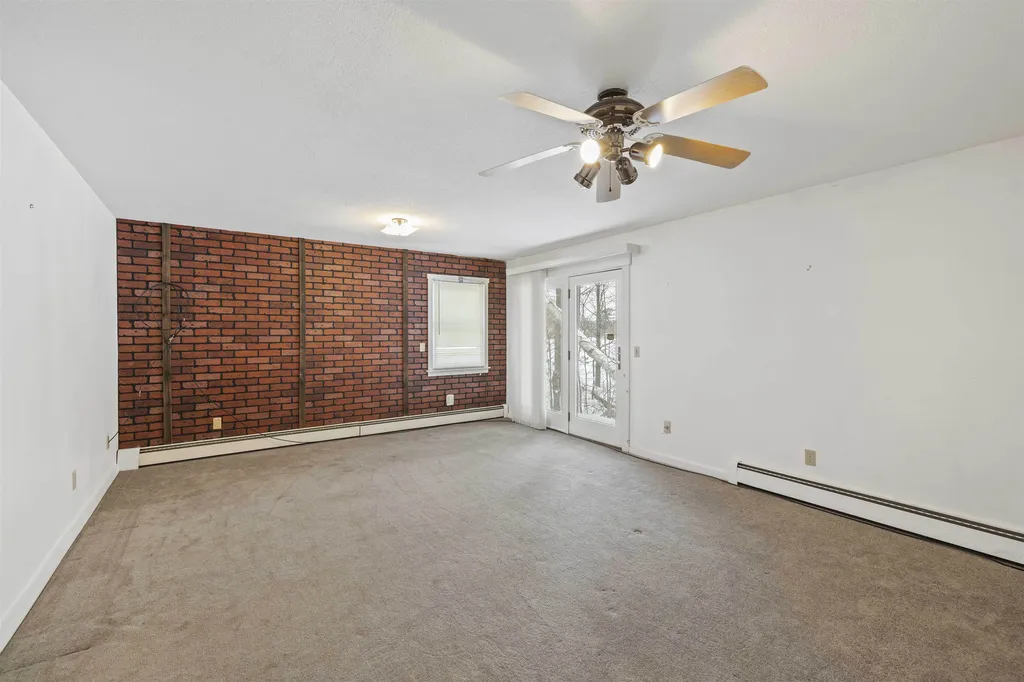 23 Pleasant Street Lebanon NH 03784