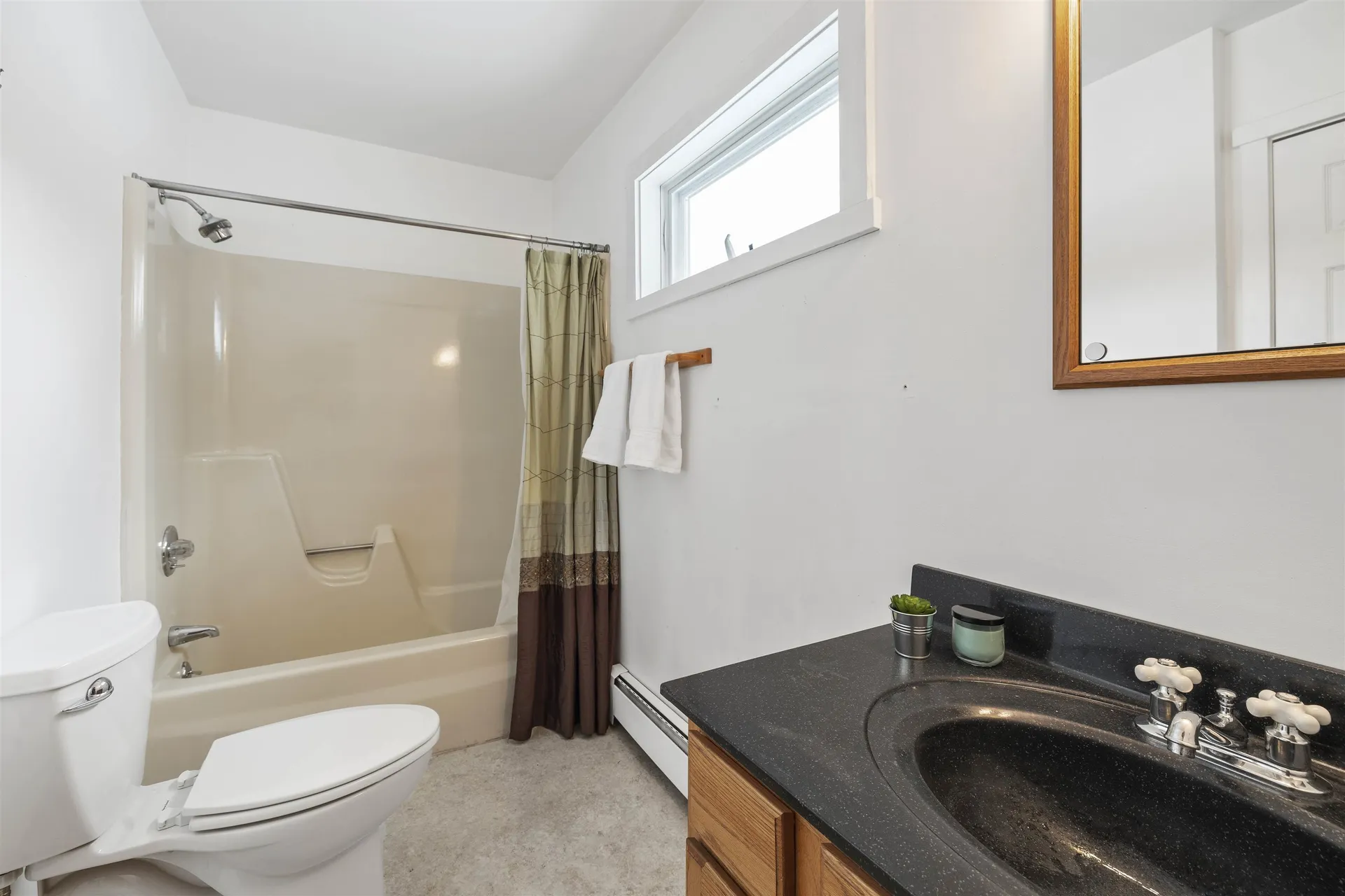 23 Pleasant Street Lebanon NH 03784