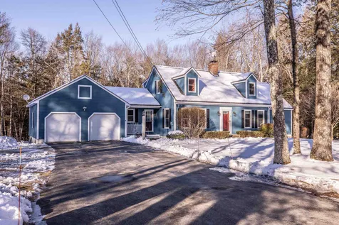 93 Boulder Drive Milford NH 03055
