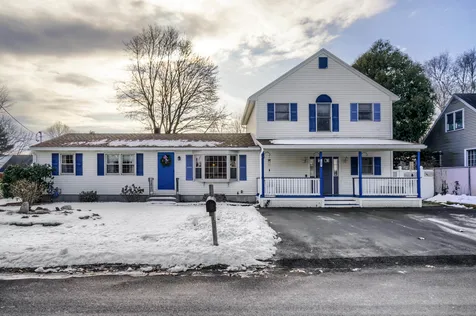 109 East Glenwood Street Nashua NH 03060