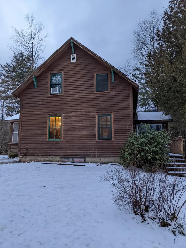 36 Pleasant Street Proctor VT 05765