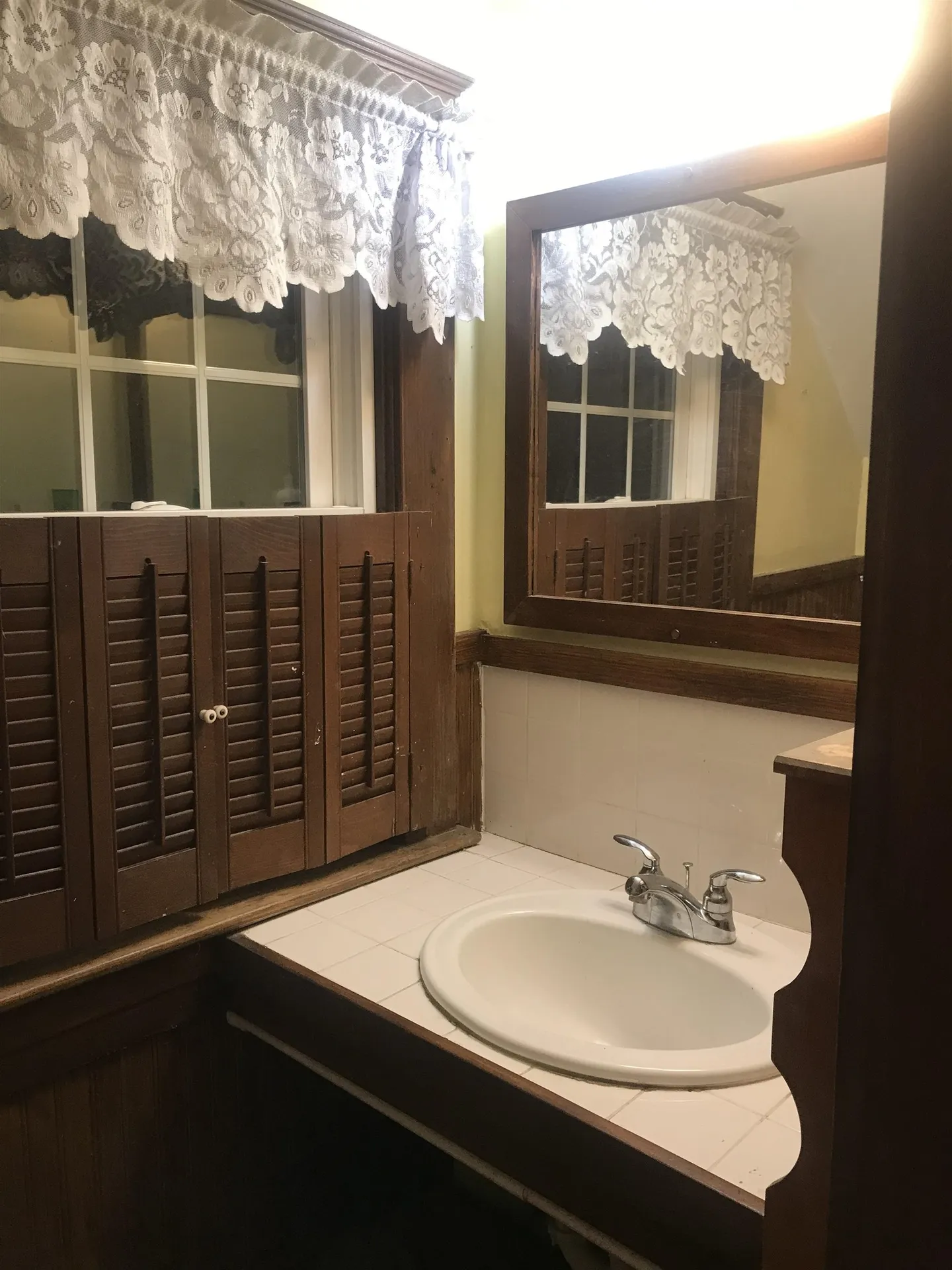 36 Pleasant Street Proctor VT 05765