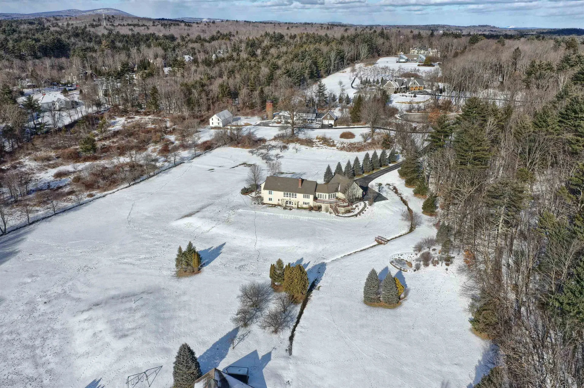 46 Wiggin Road Bedford NH 03110