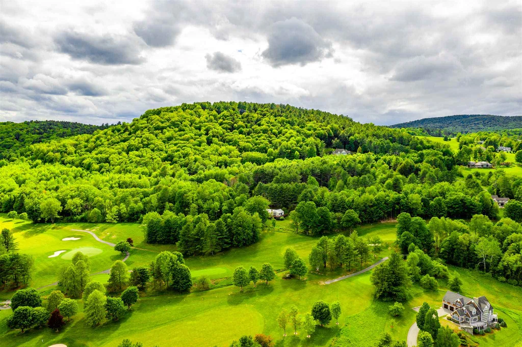 0 West Gilson Avenue Hartford VT 05047