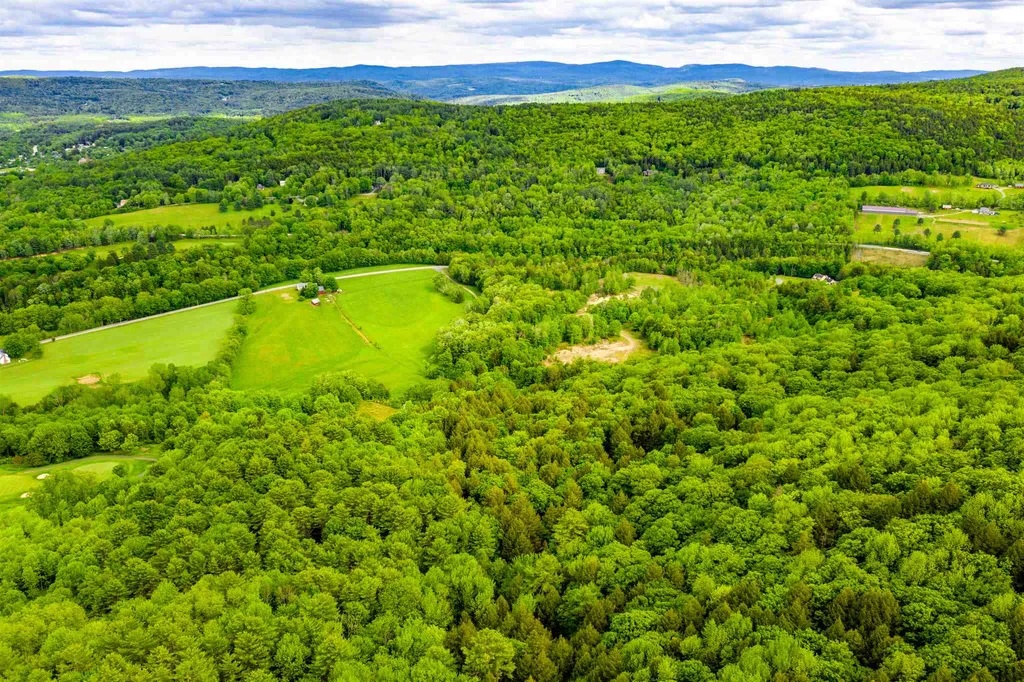 0 West Gilson Avenue Hartford VT 05047