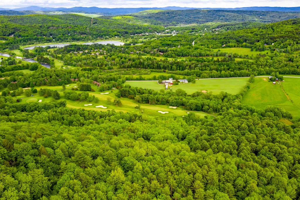 0 West Gilson Avenue Hartford VT 05047