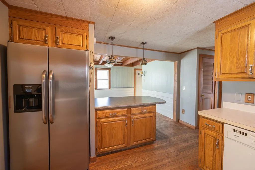81 Washington Street Rochester NH 03867