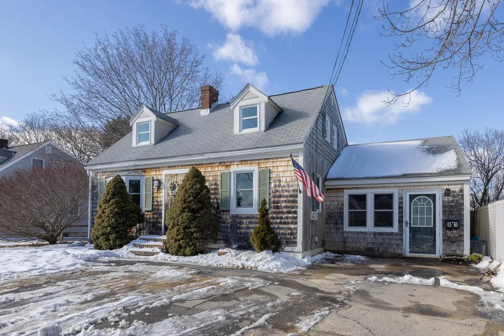 81 Washington Street Rochester NH 03867