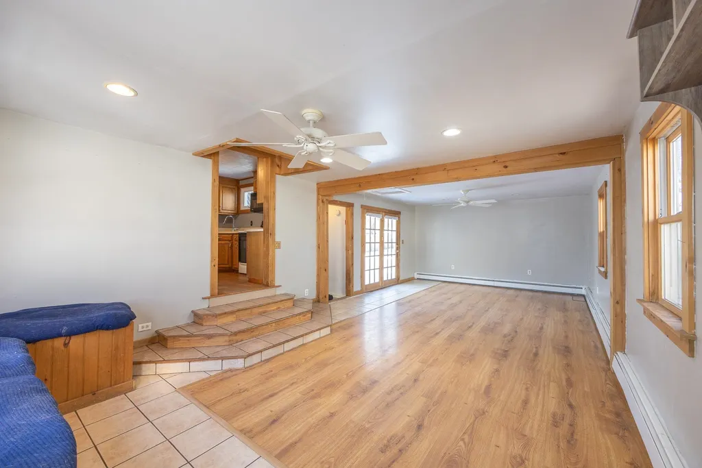 81 Washington Street Rochester NH 03867