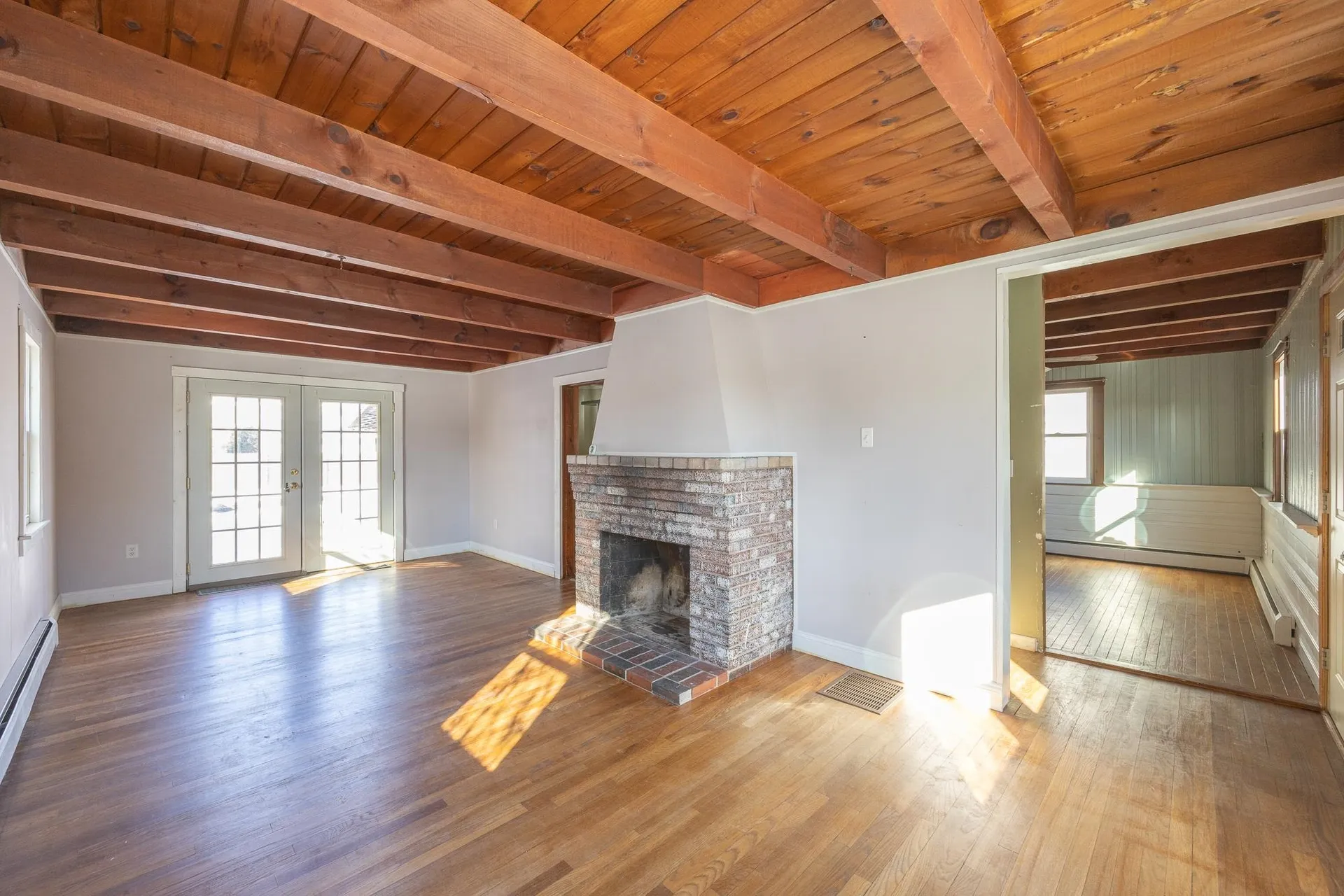 81 Washington Street Rochester NH 03867