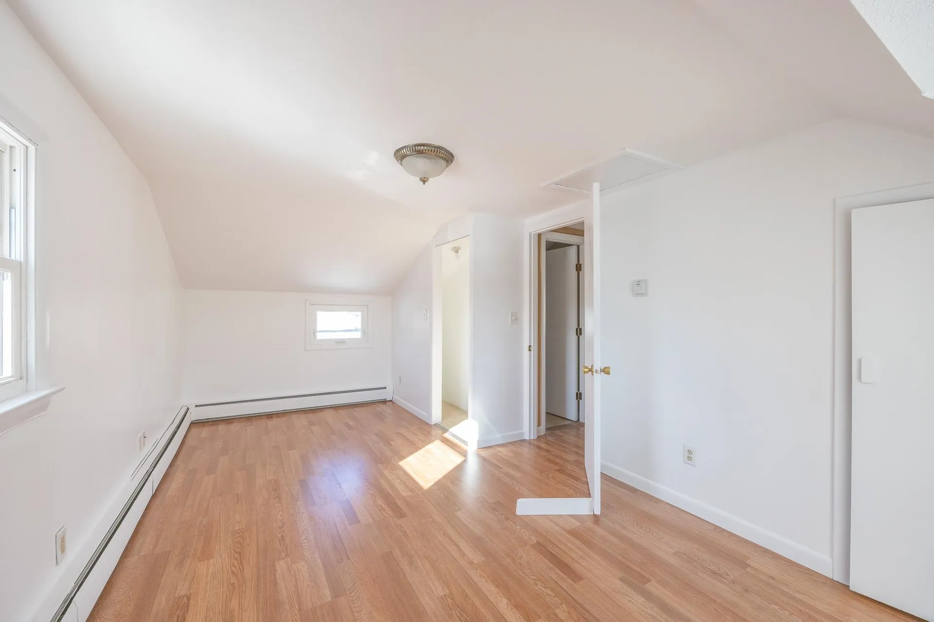 81 Washington Street Rochester NH 03867