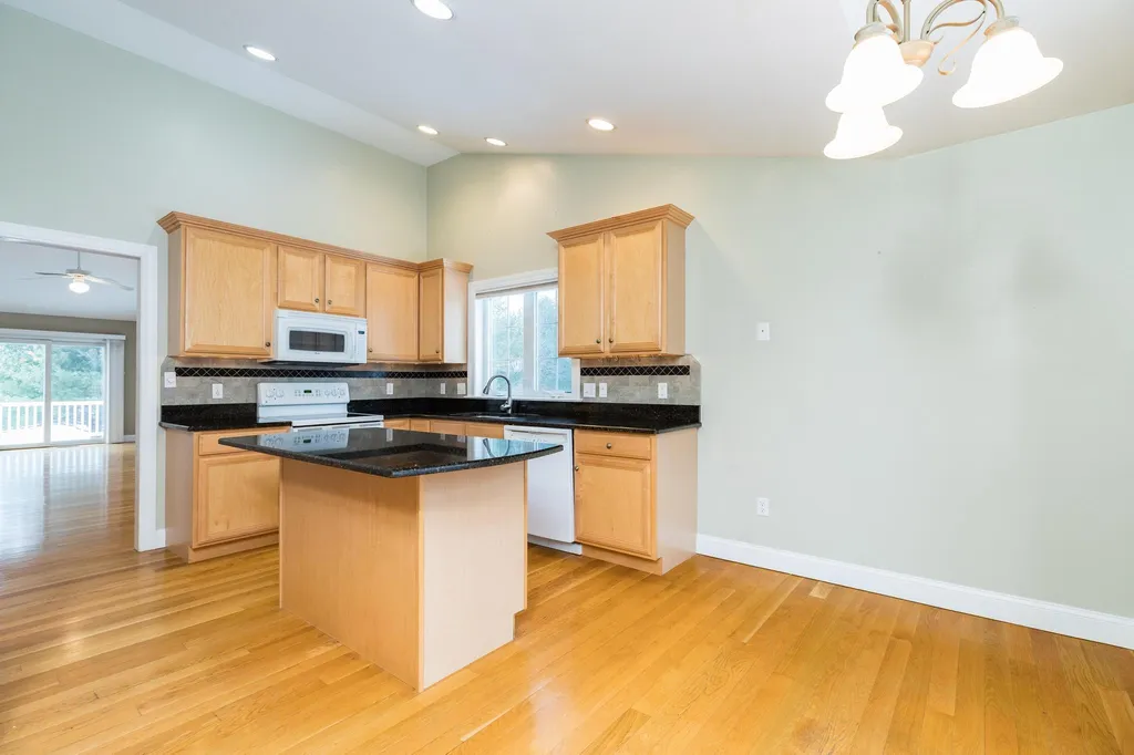 44 Morrison Lane Dover NH 03820