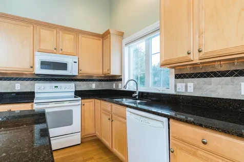 44 Morrison Lane Dover NH 03820